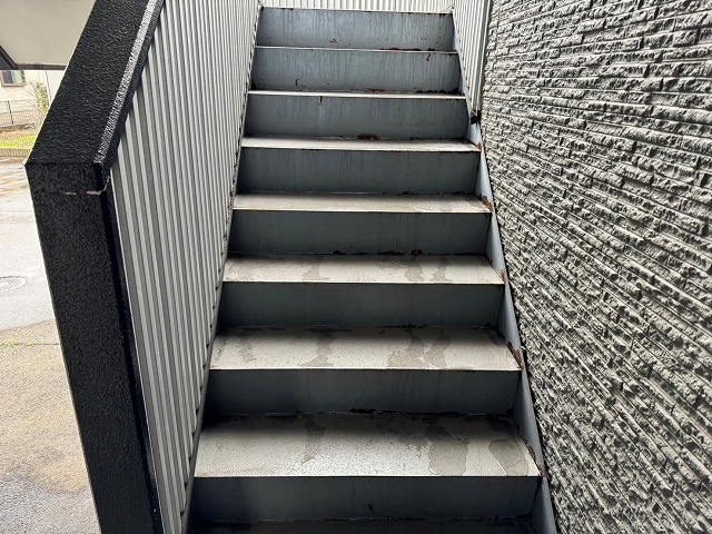 鉄部にはサビが発生しています